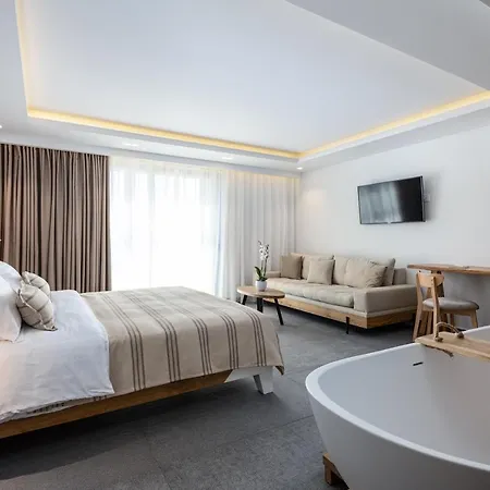 Nissea Boutique 5*
