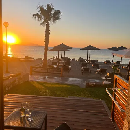 Nissea Boutique Hotel 5*